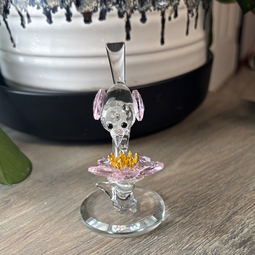 Source Unknown Pink and Clear Crystal Bird on Flower Figurine - Picture 2 of 3